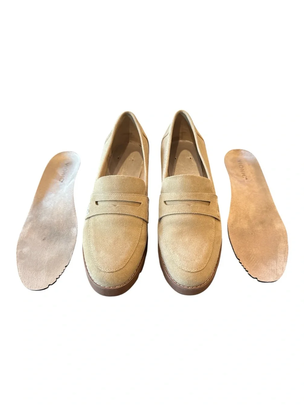 Vionic Cheryl II Sand Suede Penny Loafers Lug Sole Comfort Shoes Size 9.5